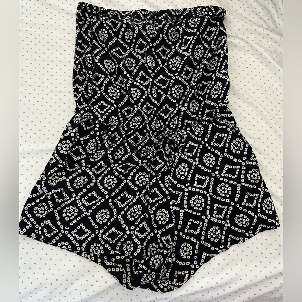 Angie Black and White Boho romper with pockets | Large